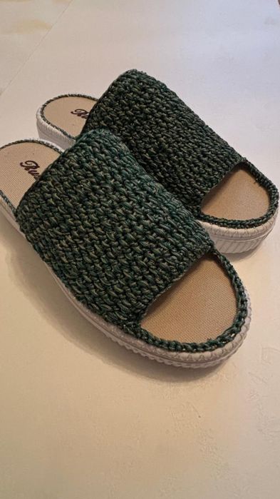 Тапочки и сумки ручной работы