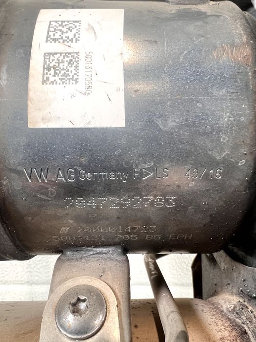 Filtru particule VW Tiguan Golf 7 Skoda Octavia 3 04L131765BD