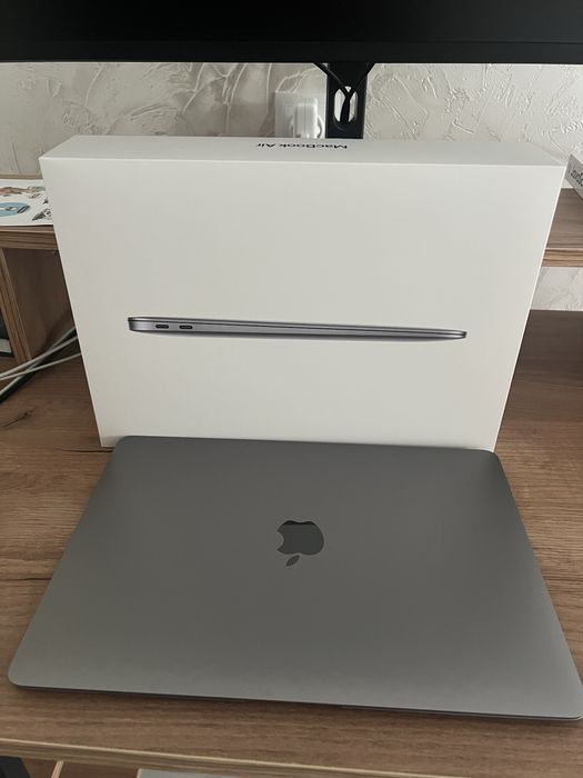 macbook air 13 m1 8/256