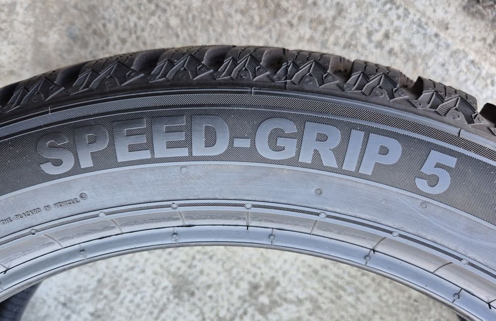 Set 4buc 215/50 R18 92V Semperit Speed-Grip 5 M+S iarnă