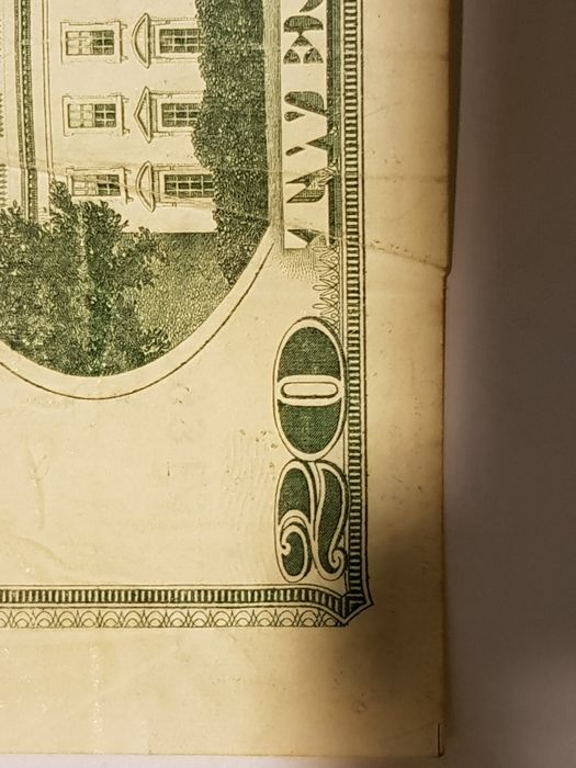 Много рядка 20 доларова банкнота с дефект при отпечатването