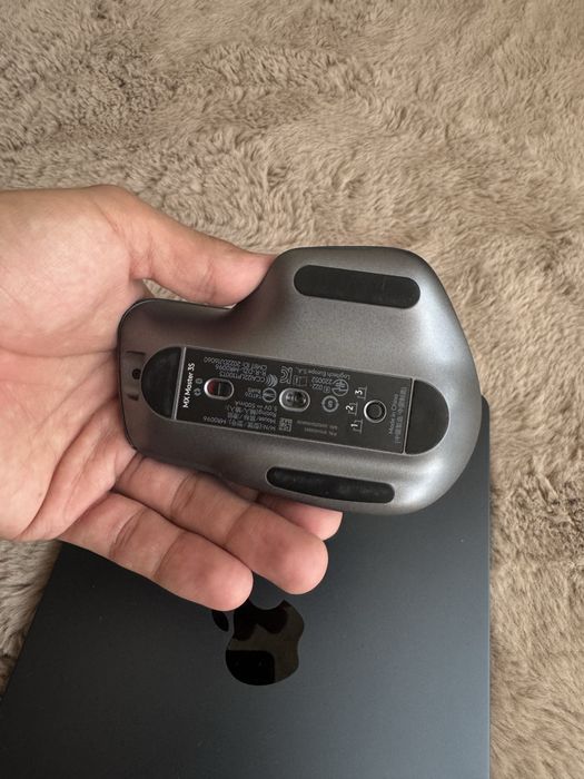 Logitech MX master 3s