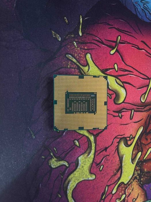 Процессор Intel(R) Core(TM) 5-3340 4 ядерный