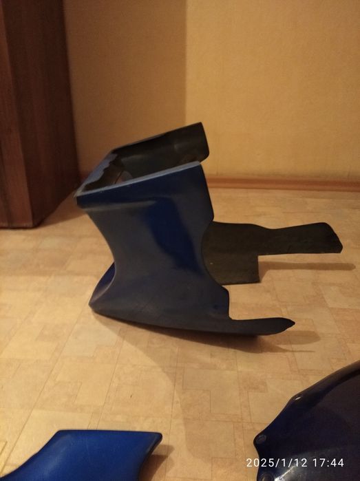 Продам пластик Кавасаки ГПЗ 500
