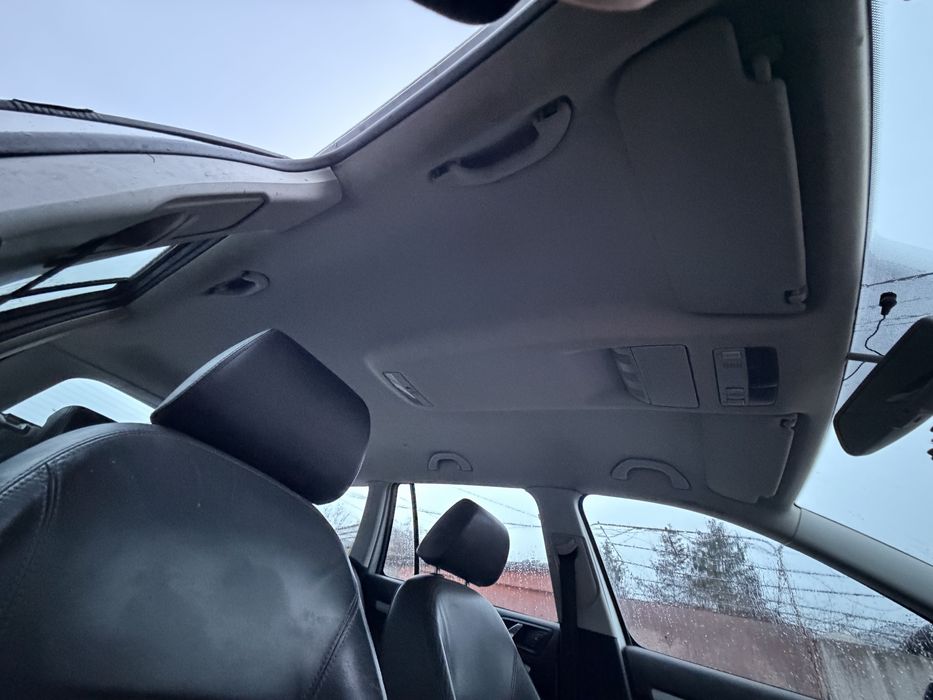 Plafon pavilion skoda octavia 2 break gri perfecta stare!