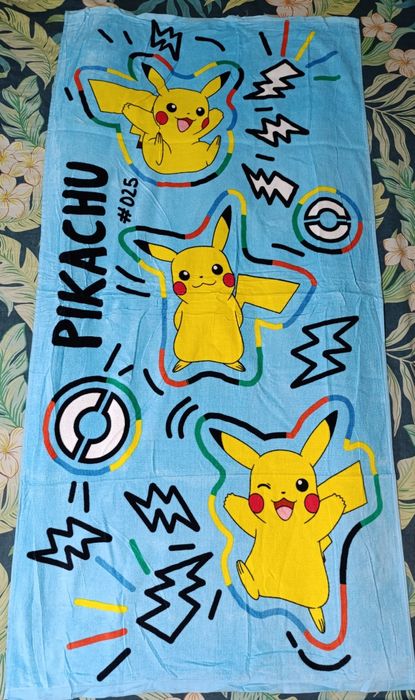 Полотенца пляжные махровые детские размер 70 на 140 см.