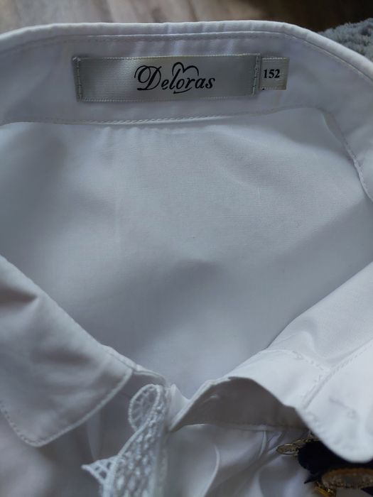 Продам блузка школьная