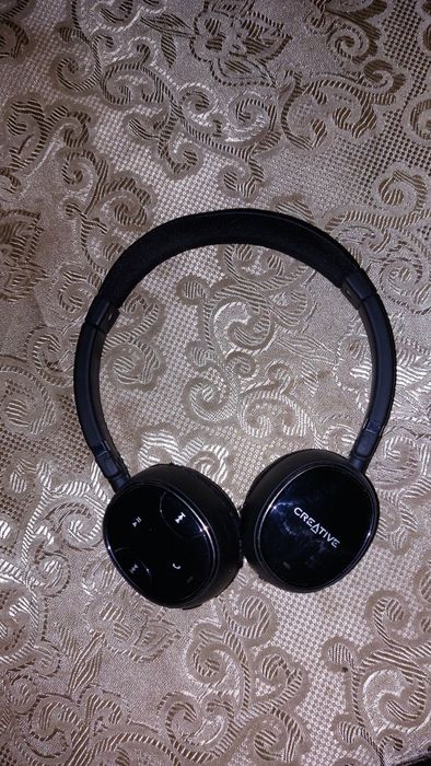 Продам.. Беспроводные блютуз наушники Creative WP-350.
