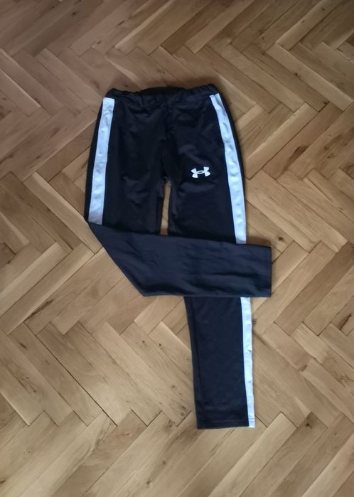 Оригинално мъжко долнище Under Armour размер S