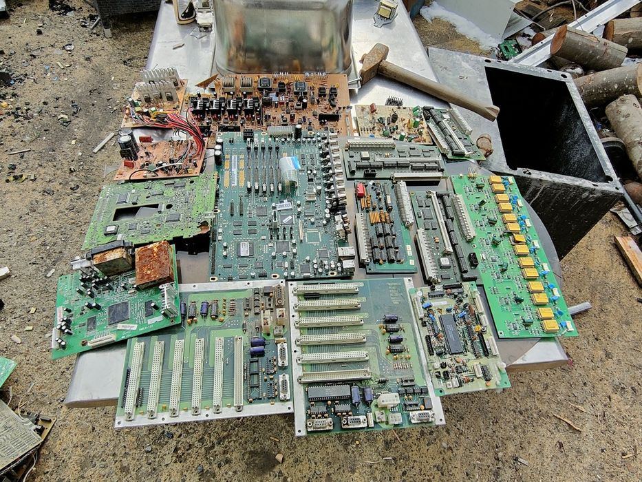 Vând plăci electronice