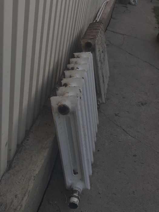 батарея чугунная