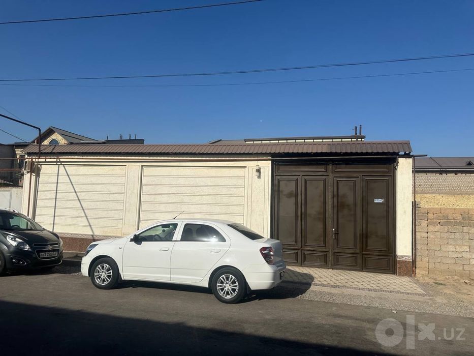 сотилади уй 4.2сот  2этаж 339.кв уй