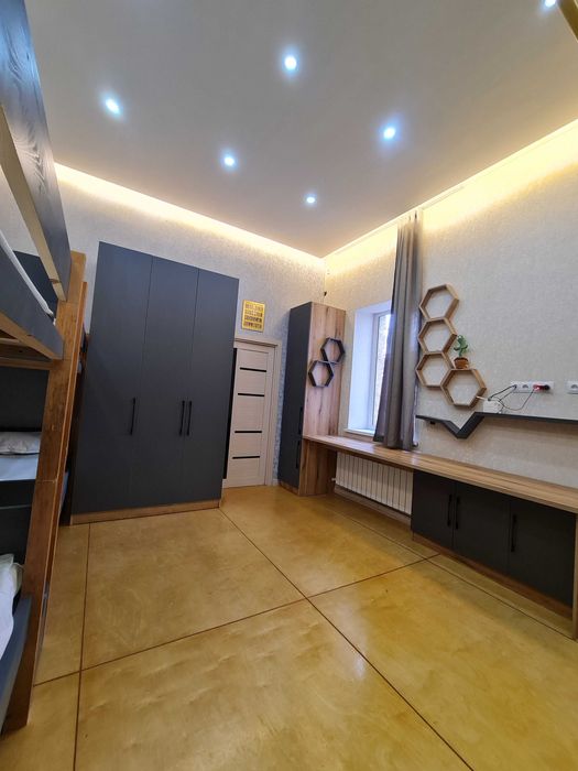 Сдаётся дом в центре города (ГУМ) с евро ремонтом