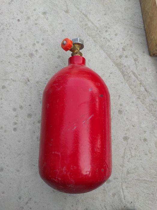 Газовый баллон 2л. маленький
