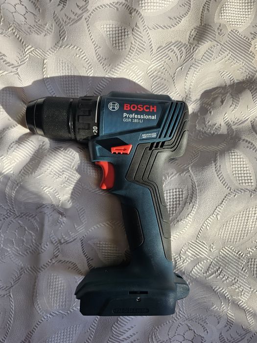 Винтоверт BOSCH 18V