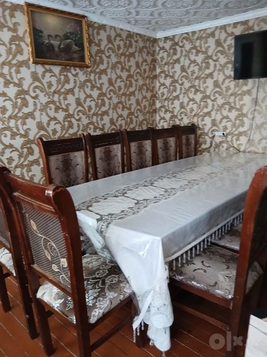 Камплект стол стуллар сотилади