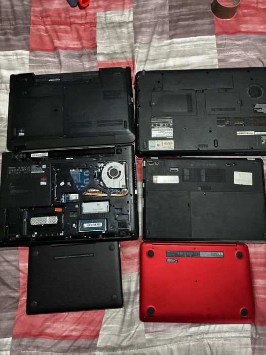 Vand laptopuri ieftine