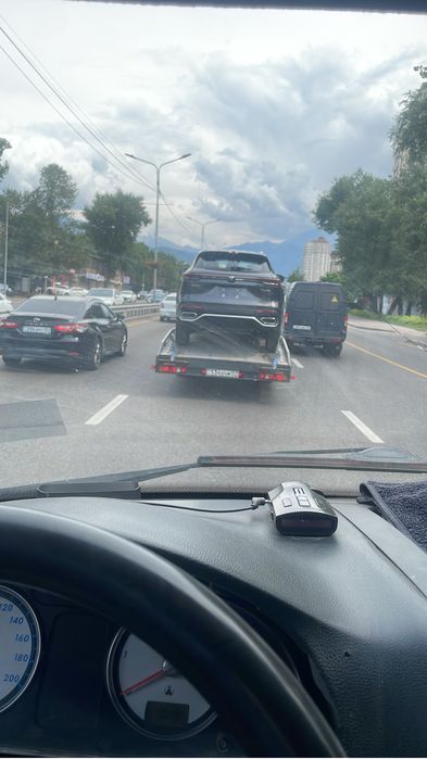 Услуги эвакуатора Алматы рядом быстро недогоро