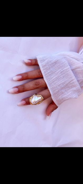 Unghii cu gel si manichiura cu oja-semipermanenta Arad