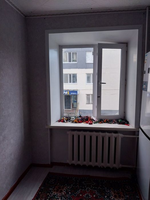 Продаётся 4 комнатная квартира