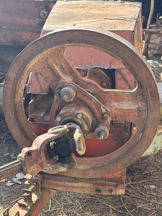 Пресс подборщик Кыргыстан и все для трактора