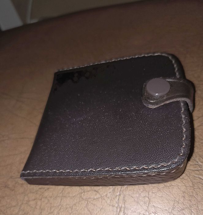 Кожаный кошелек лягушка