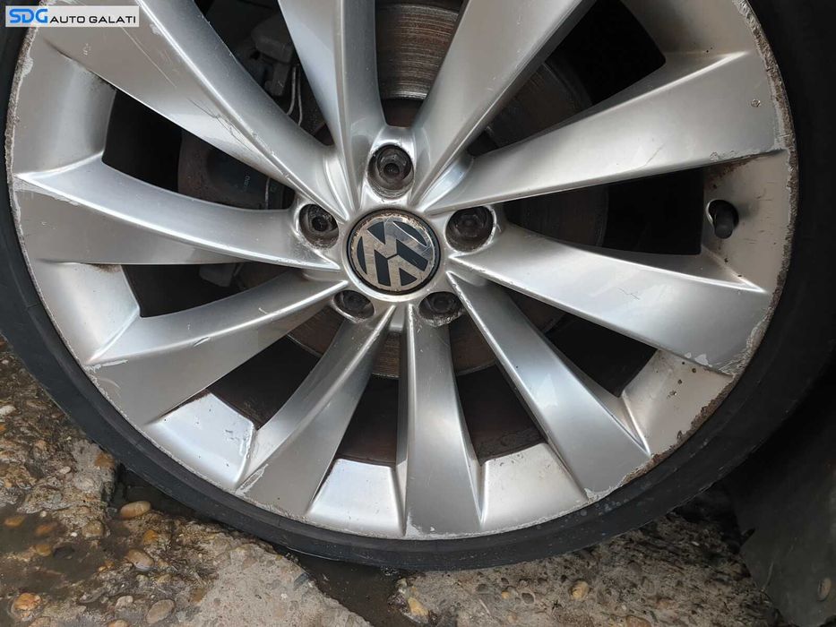 Set 4 Jante Roti Aliaj INTERLAGOS 235 40 18 R18 5x112 Volkswagen Golf 7 2013 - 2017 Cod 3C8601025D [C3822]