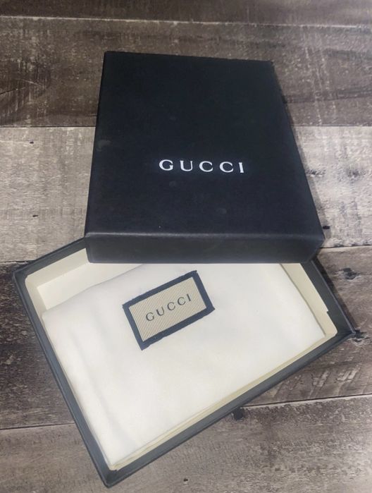 GUCCI кардхолдър/wallet