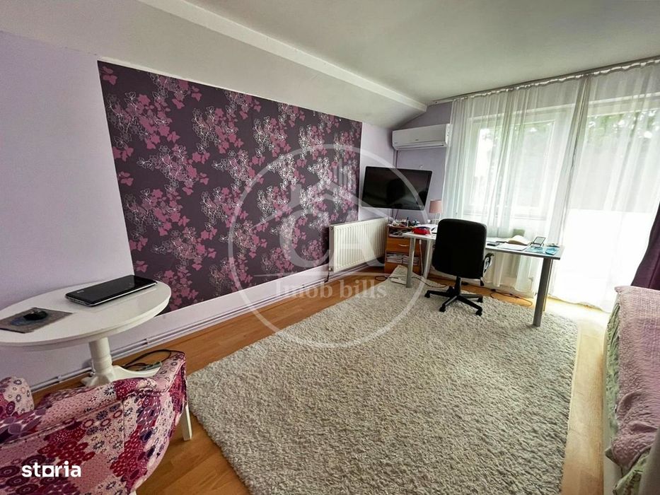 Casa de vânzare cu 6 camere in Episcopia, Bihor