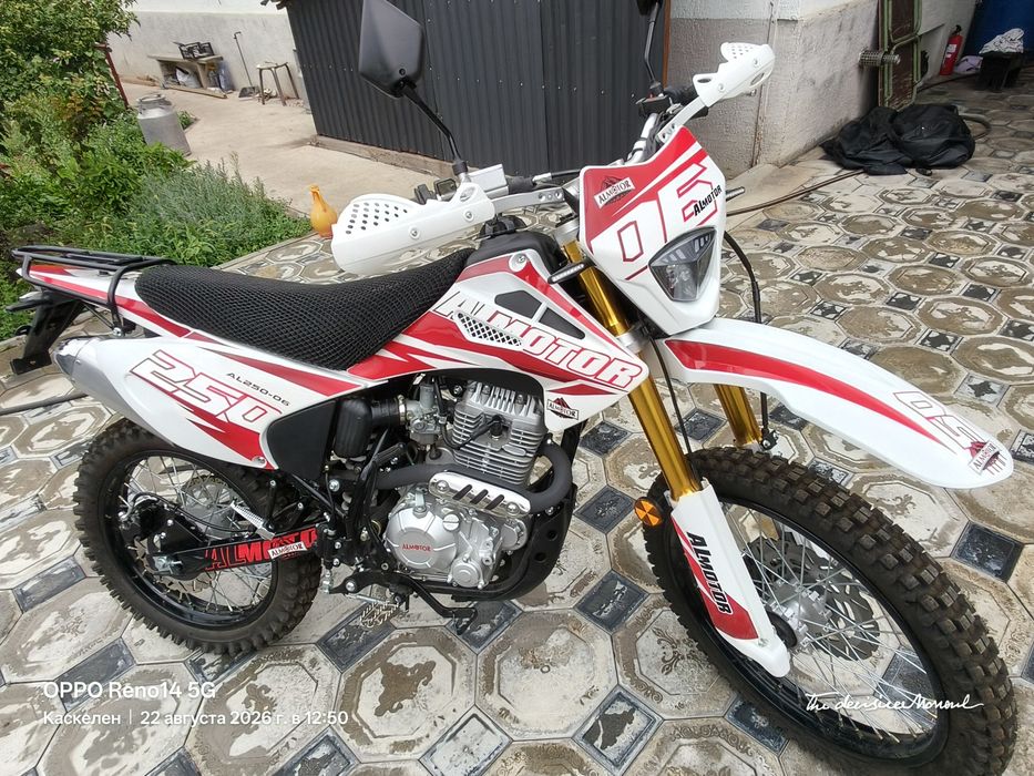 Продам мотоцикл эндуро Алматор 250