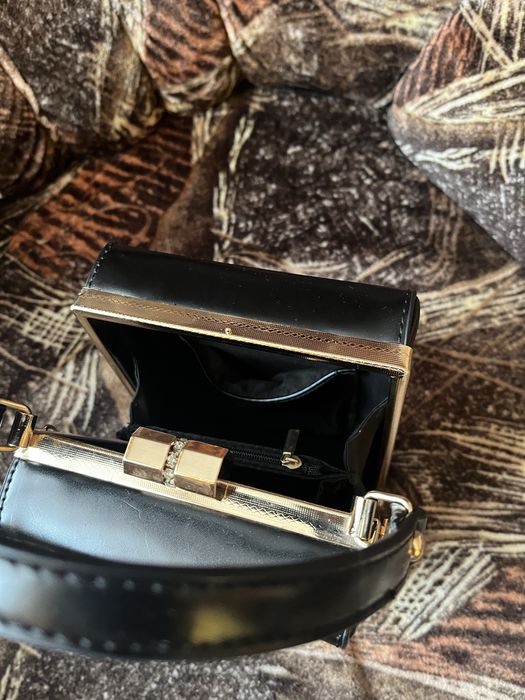 Чисто нова чанта