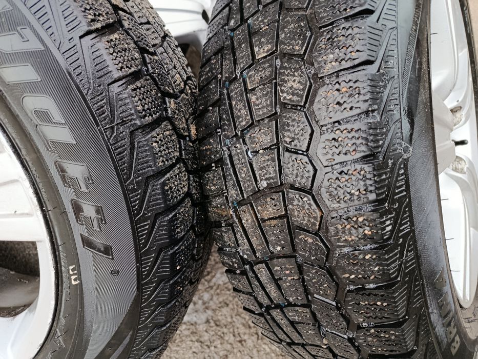 Продам диски с резиной новой 195/65r15