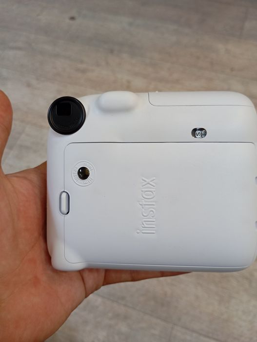 Instax mini 12  с пленкой