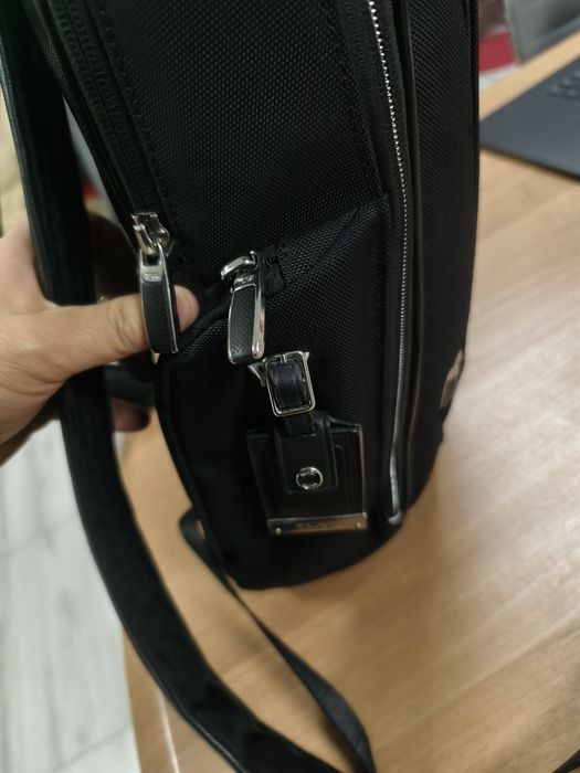 рюкзак TUMI Arrivé LARSON BACKPACK Black