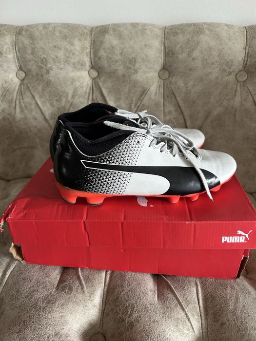 Ghete fotbal Puma