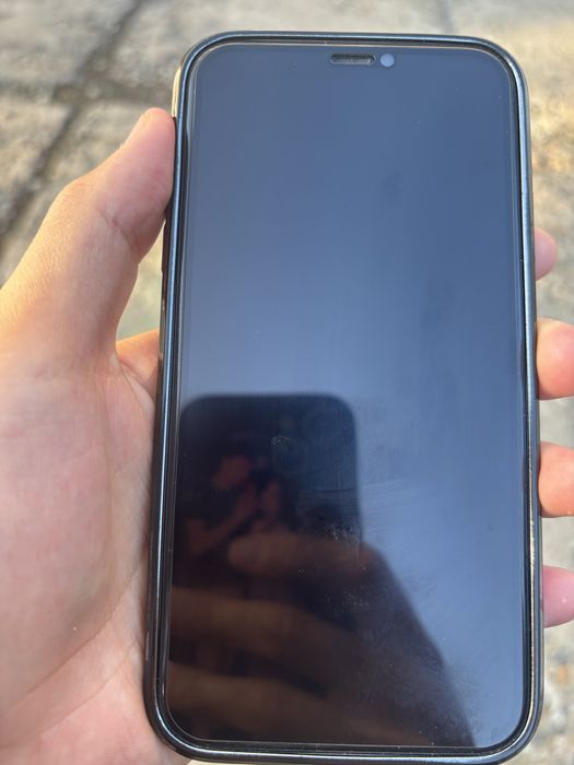 iPhone 11 128gb продам