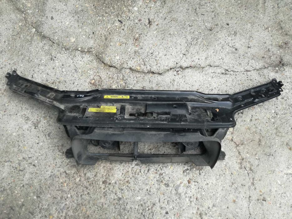 Volvo V70 S60 Волво в70 ляв подкалник очиларка маска греда