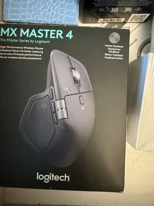 Мышь компюбтерная от Logitech
