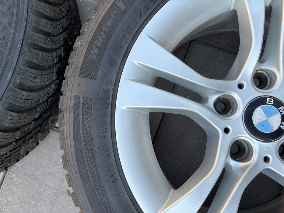 Jante BMW r16 echipate cu anvelope