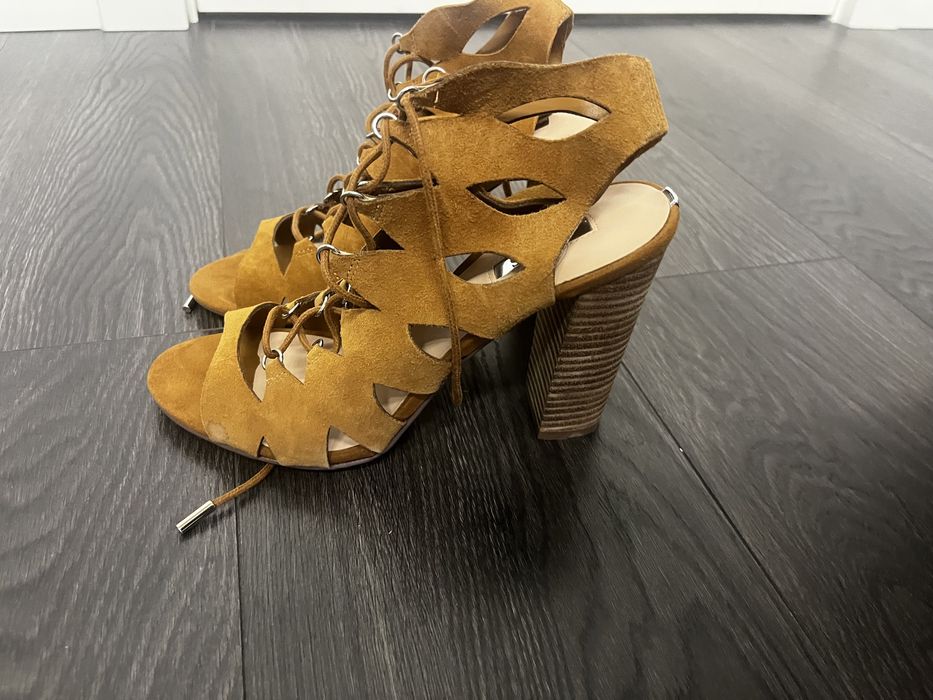 Туфли Guess новые