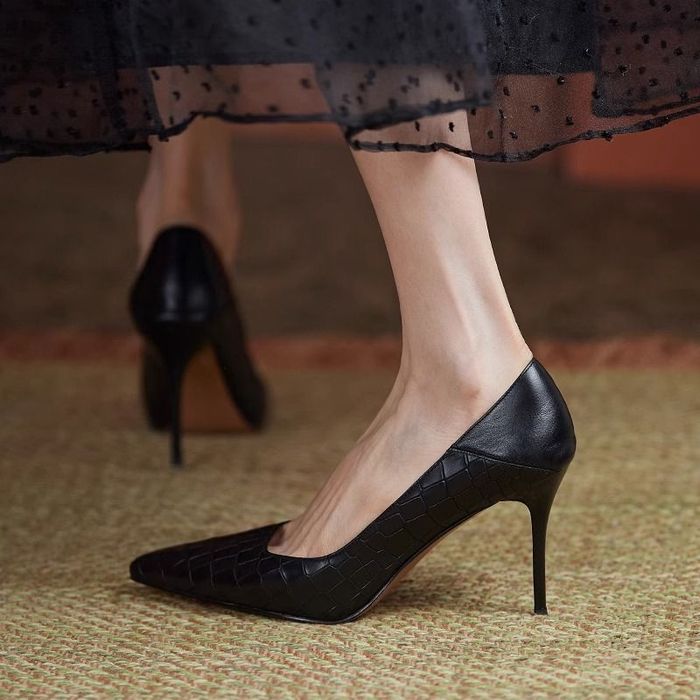 Натуральные кожаные туфли 40р