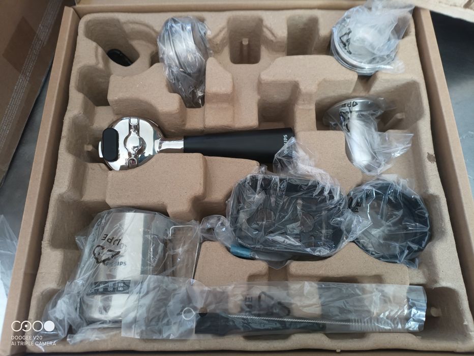 Еспресо машина Philips Barista Brew PSA3218/01, Полуавтоматична с