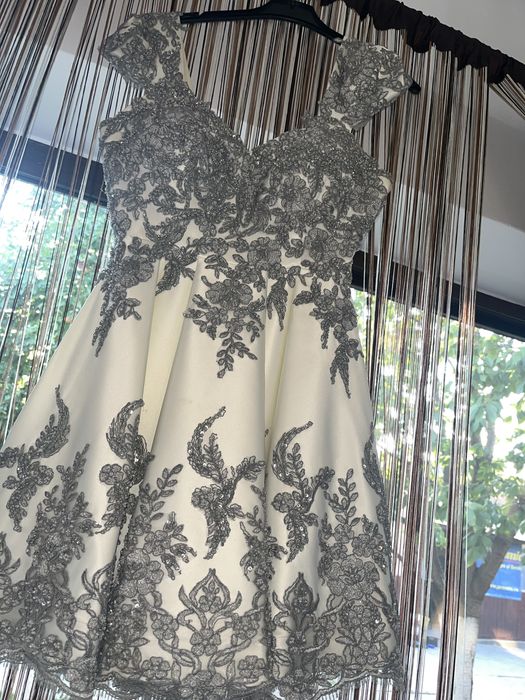 Vand rochita deosebita