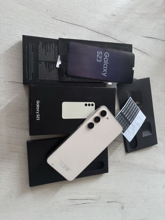 Samsung s23 8/128
