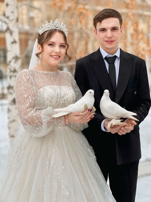 Белые голуби для свадьбы.