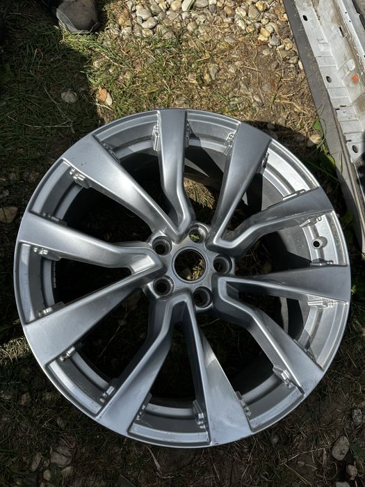 Jantă  r 19.tesla model 3.cod:1344222-00-C.
