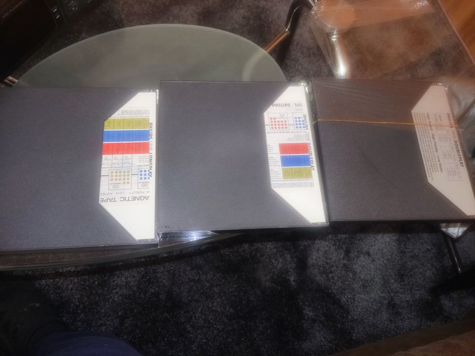 Продавам магнетофонни ролки.