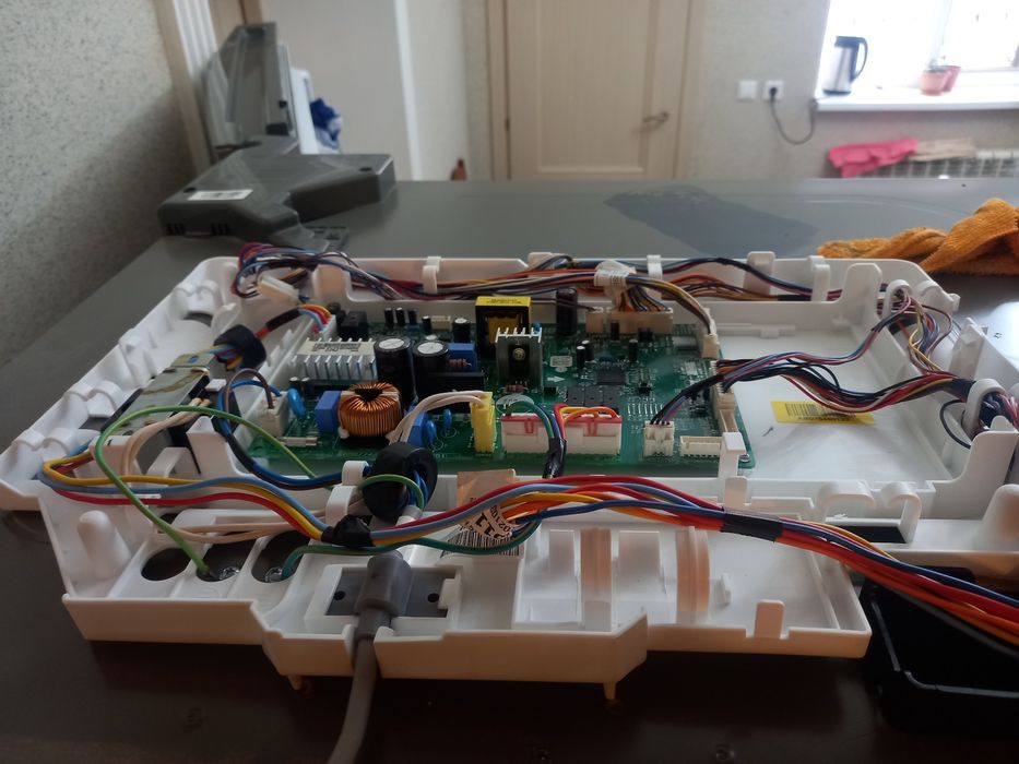 Ремонт  холодильника и кондиционера