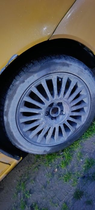 Сеат Леон 1.8 турбо