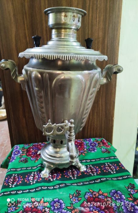 Самовар электрический,советский,со времён СССР,антиквар.